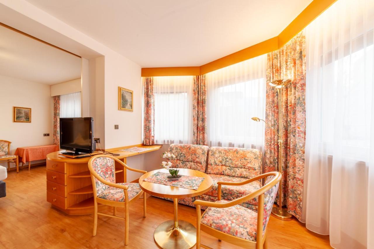 Fruehstuecks-Hotel Olympia Tirolo Extérieur photo