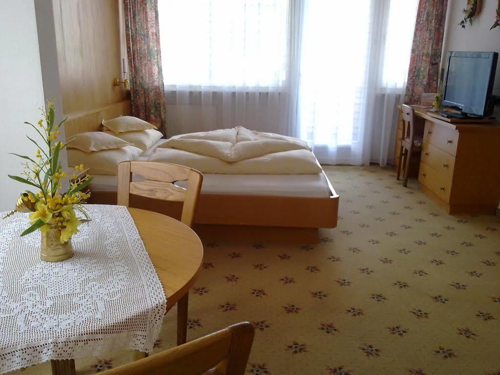 Fruehstuecks-Hotel Olympia Tirolo Extérieur photo